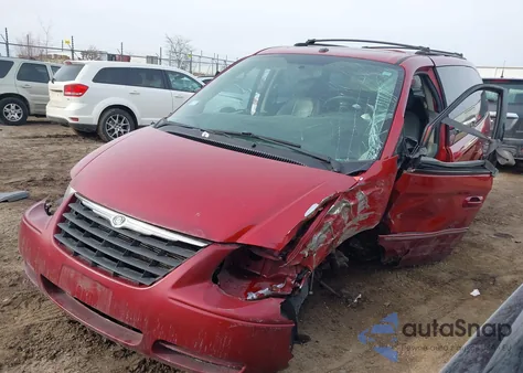 2006 Chrysler Town & Country Touring из США, поврежденный, VIN 2A4GP54L86R808729